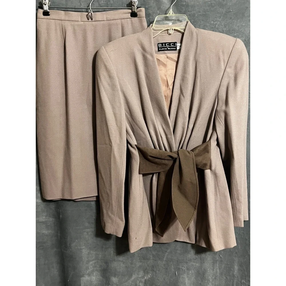 Vintage BICCI Florine Wachter Size 6 Wool Skirt Suit Belted Taupe 2pc